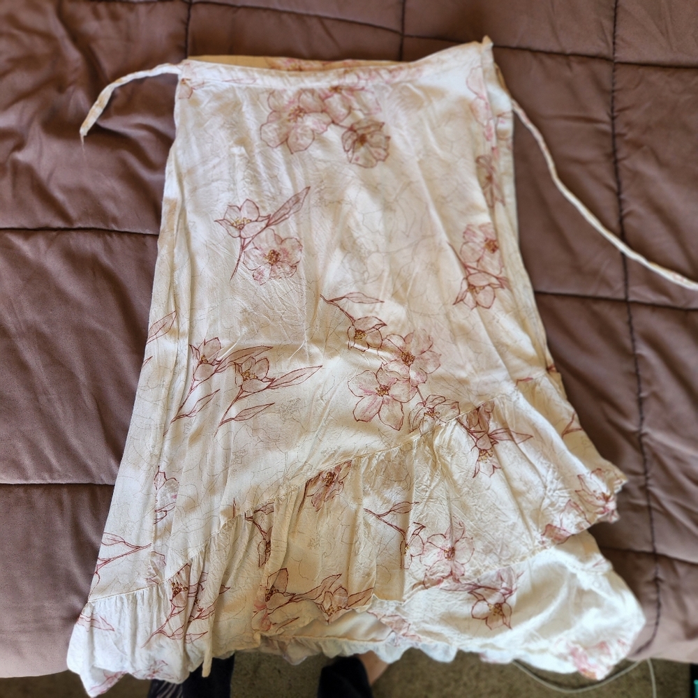Billabong Floral, Midi Wrap Skirt - Size Large